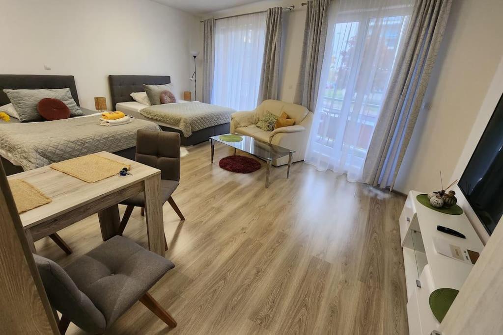 شقة Apartman Praha المظهر الخارجي الصورة