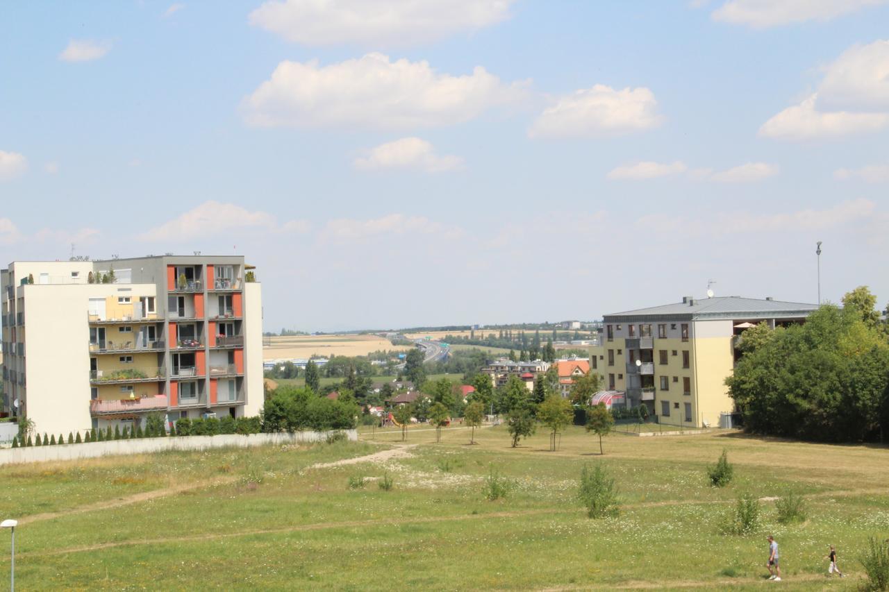 شقة Apartman Praha المظهر الخارجي الصورة
